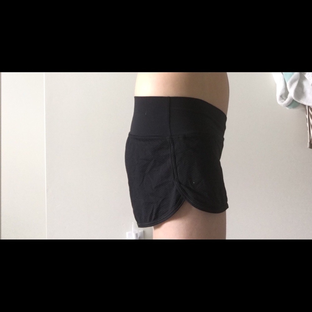 Black Lululemon Size 4 Shorts